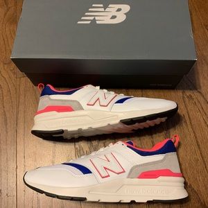 Brand new New balance 997 Sz8.5